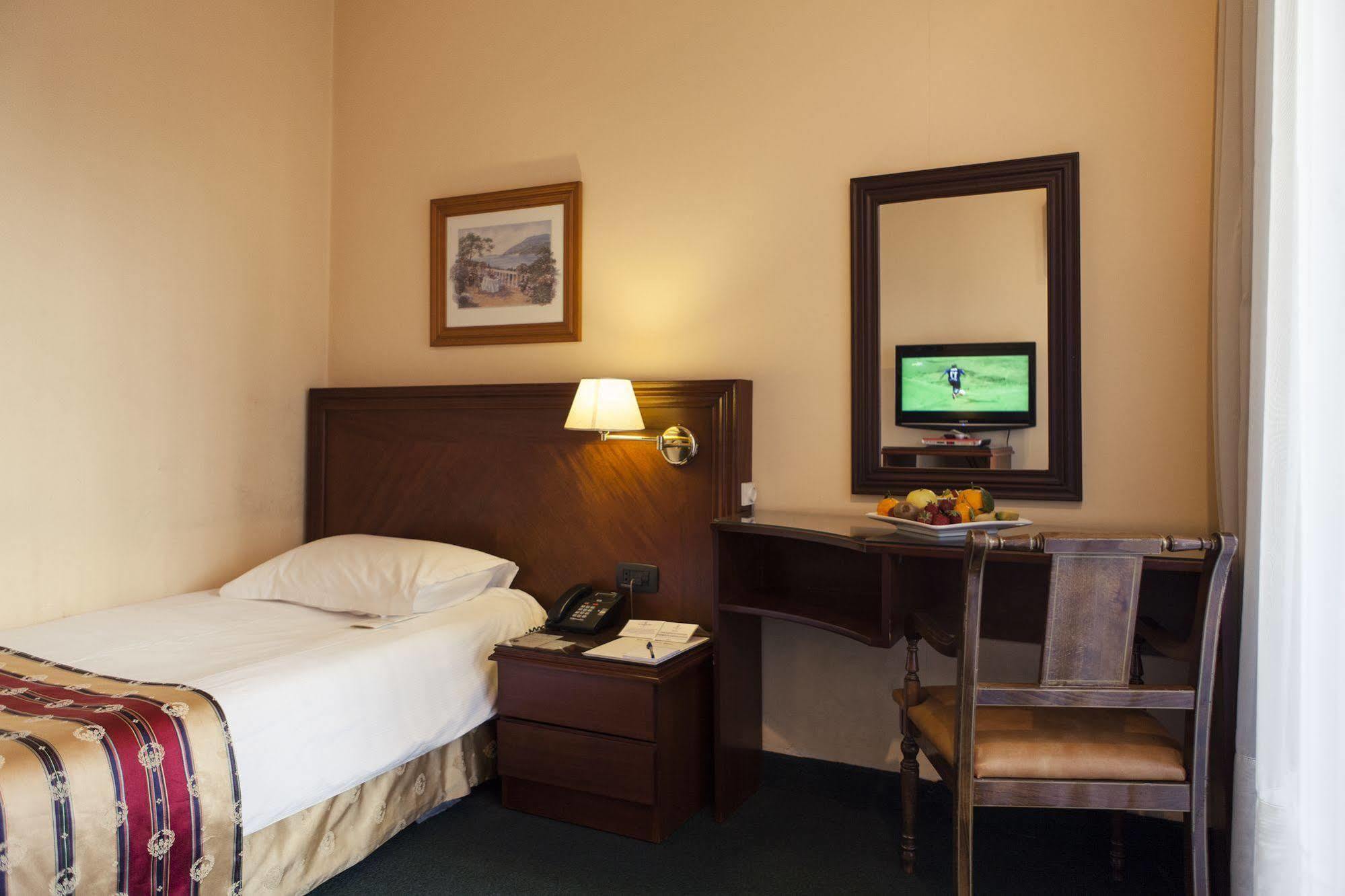 Hotel The Mayflower Beirut