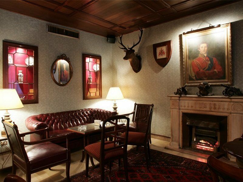 The Mayflower Hotel 4*